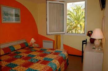 Hotel Azur Agde Exterior photo